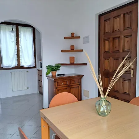 Casa Sofi By Quokka 360 - Near Castle Apartment